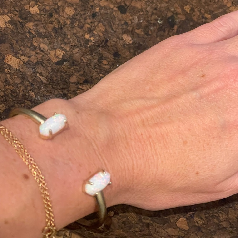 Kendra Scott Opal Bracelet - Picture 2 of 3